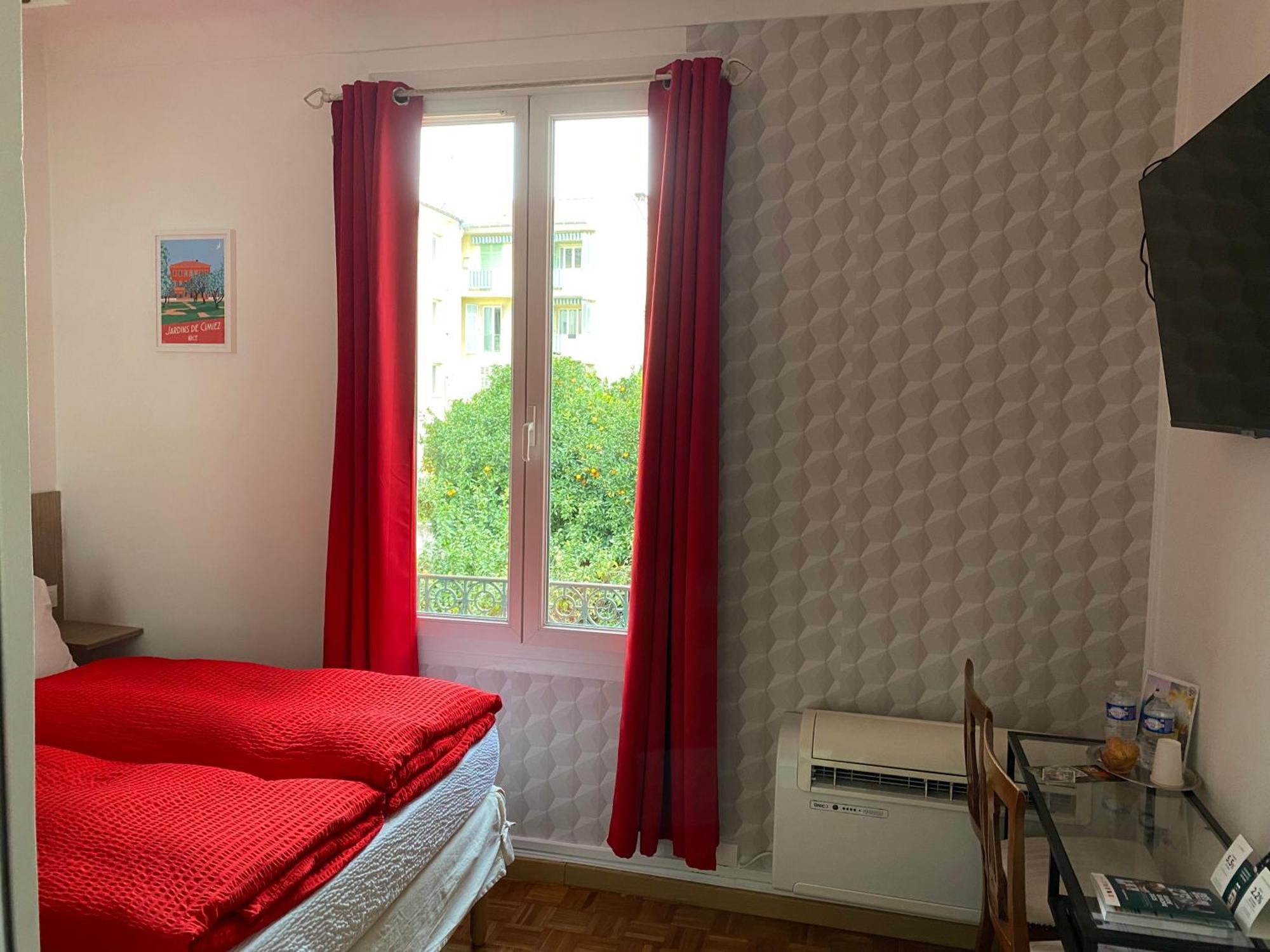 Logis Hotel Villa Victorine Νίκαια Εξωτερικό φωτογραφία